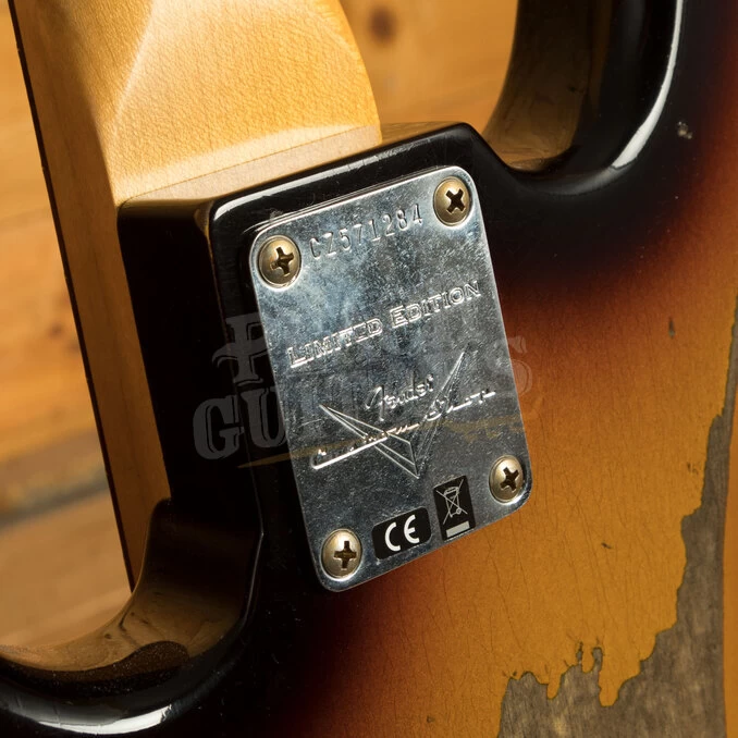 Fender Custom Shop LTD 63 Precision Bass Heavy Relic Faded Aged 3-Tone Sunburst - Image 6