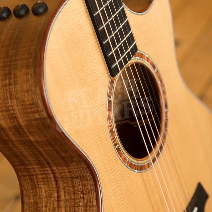 Taylor Custom | Custom #15 - GC 12-Fret *Used* - Image 6