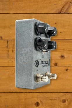 Diamond Memory Lane | Digital Bucket-Brigade-Style Delay