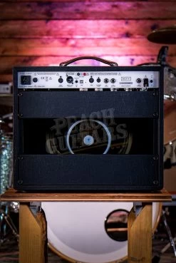 Revv Amplifiers | D25 25/5-Watt 6V6 1x12" Valve Combo Black Taurus *European Exclusive*